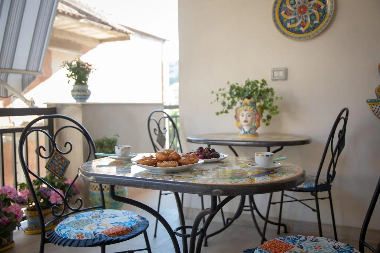 Luna D'Arte Mussomeli Bed & Breakfast